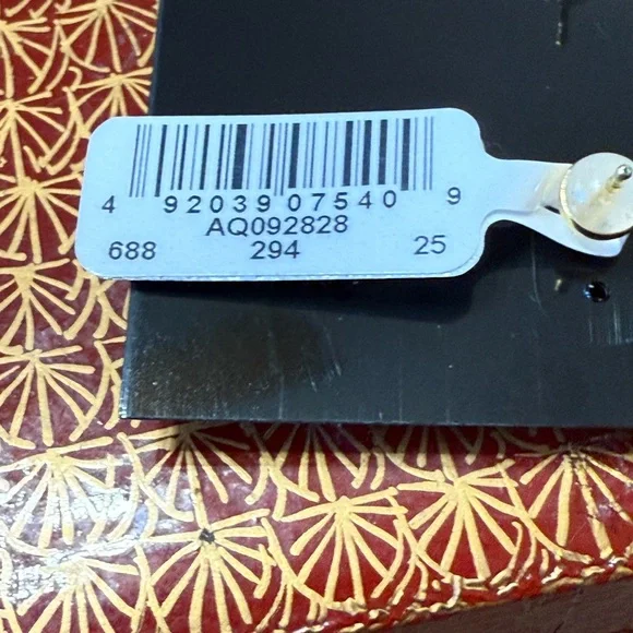 NWT AQUA Three Stone Linear Gold And Pink Earrings - Picture 8 of 10